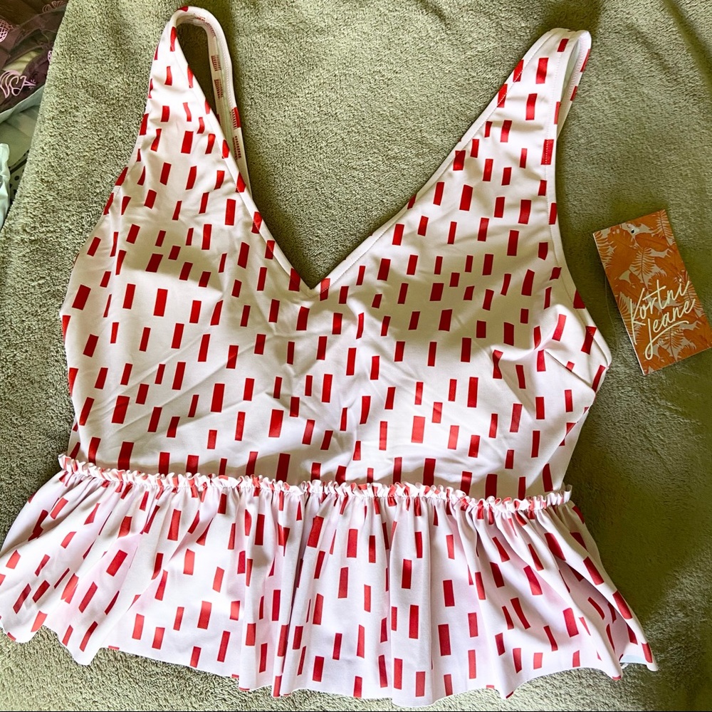 Kortni Jeane Large Top